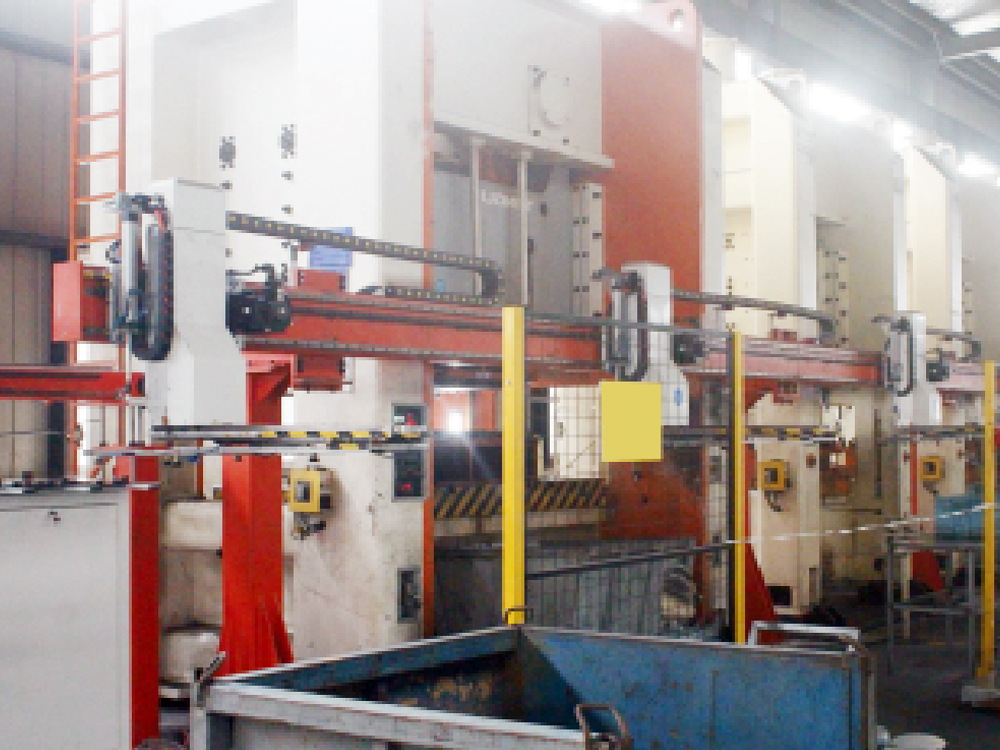 双倍速壁挂式机械手